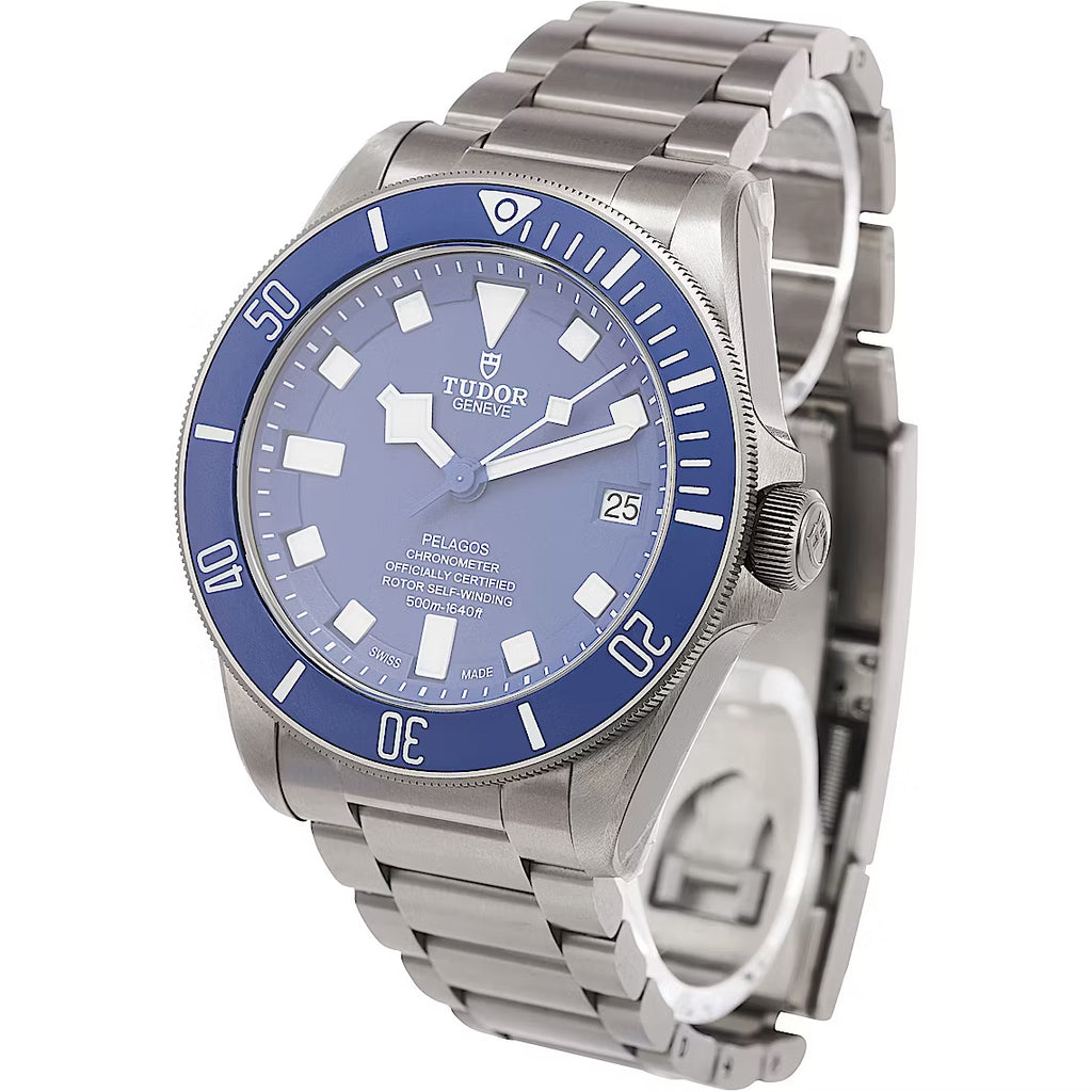 Tudor Pelagos 25600TB orologio subacqueo: Prestazioni e Stile Incredibili
