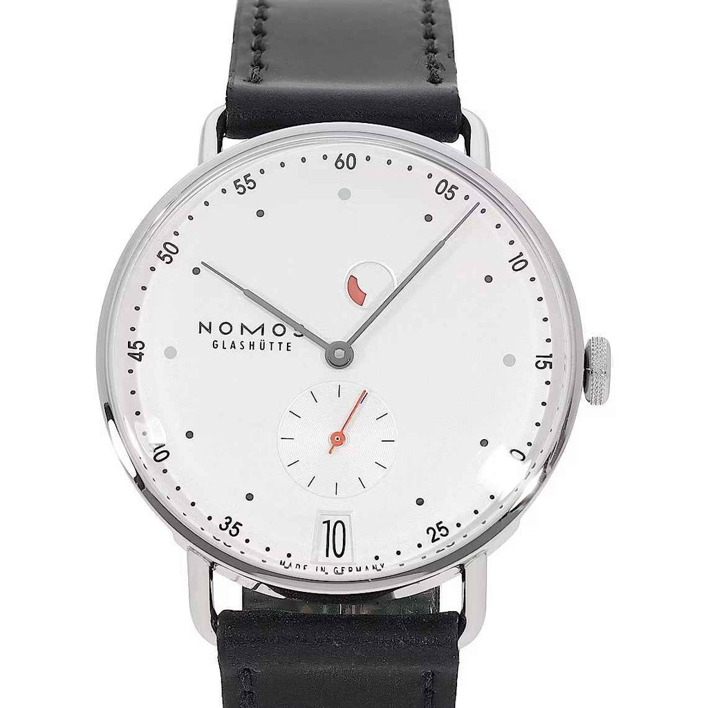 Nomos Metro Datum Gangreserve 1101
