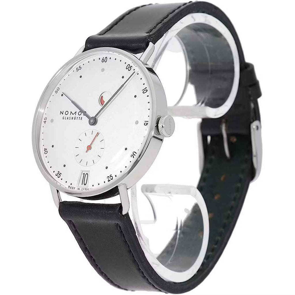 Nomos Metro Datum Gangreserve 1101